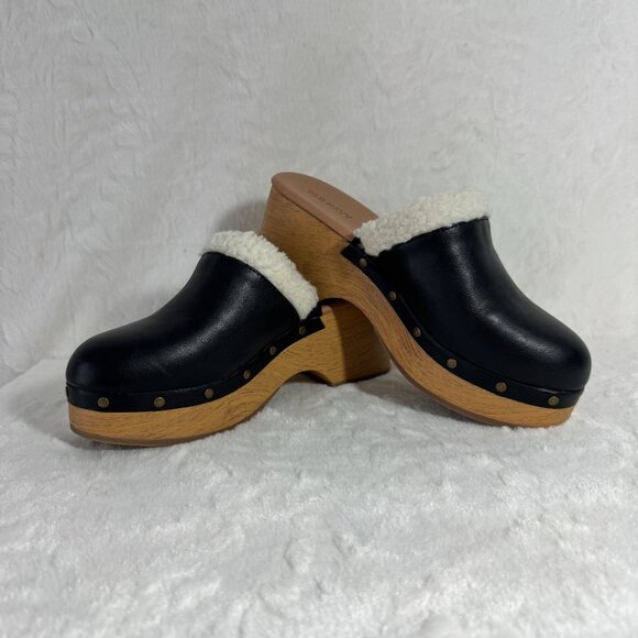 OLD NAVY Faux-Leather Sherpa-Lined Clogs Color: Blackjack Mules SZ 7 - Picture 1 of 9